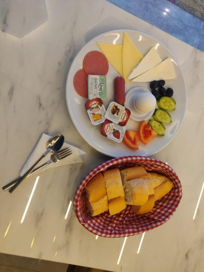 Arnavutkoy Luxury Airport Hotel By Zazzoni-Istanbul Airport מראה חיצוני תמונה
