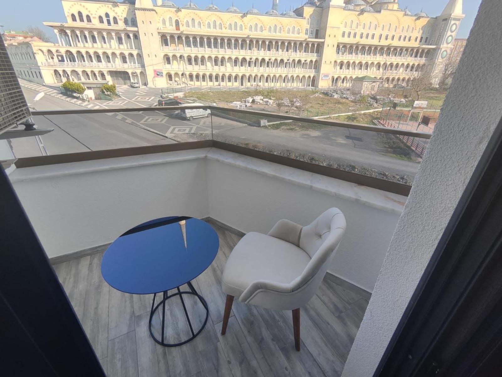 Arnavutkoy Luxury Airport Hotel By Zazzoni-Istanbul Airport מראה חיצוני תמונה